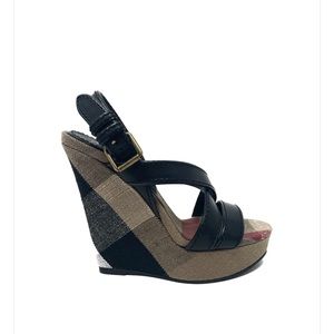 Burberry Women's Nova Check Canvas/Leather Warlow Wedge Sandal black/Multi